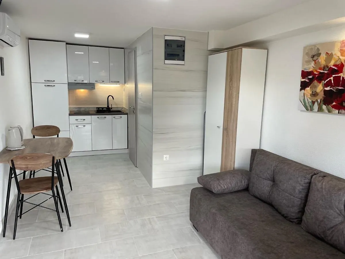 Lory Apartmani Dramalj